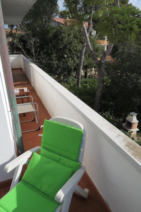 Bellavista Beachfront Apartments Quercianella Extérieur photo