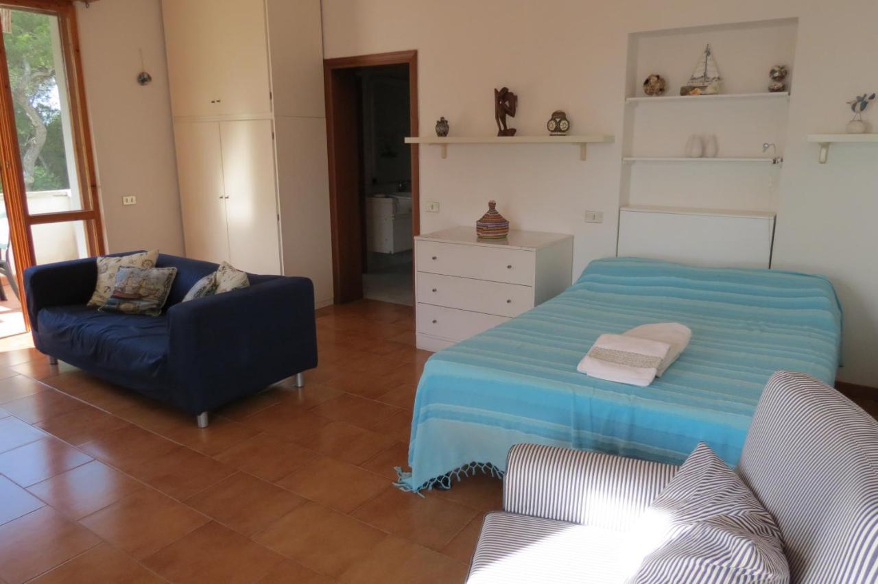 Bellavista Beachfront Apartments Quercianella Extérieur photo