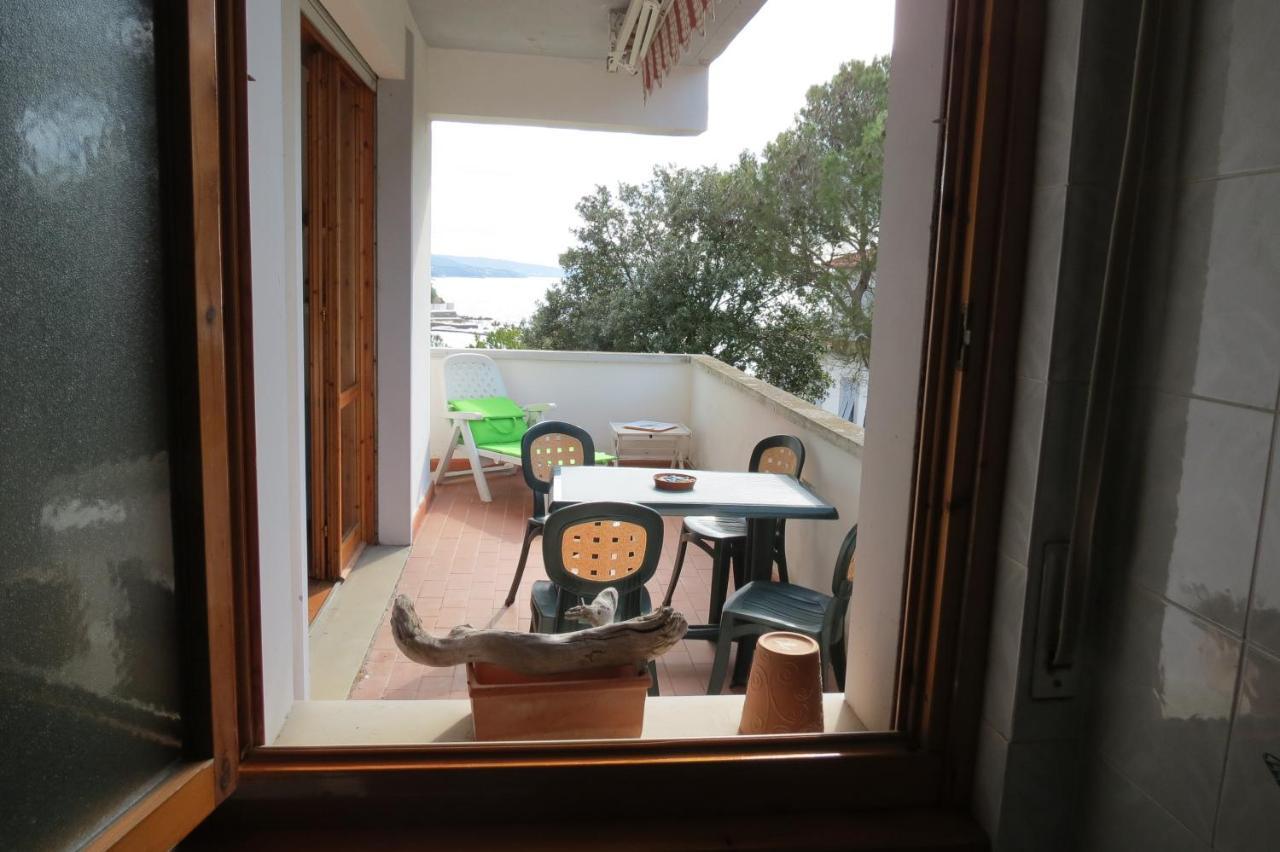 Bellavista Beachfront Apartments Quercianella Extérieur photo